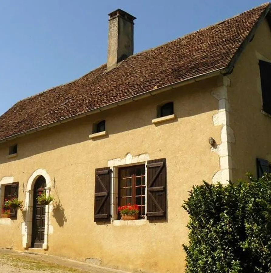 Maison Lumineuse Et Charmante A Carlucet Avec Piscine Partagee Holiday home